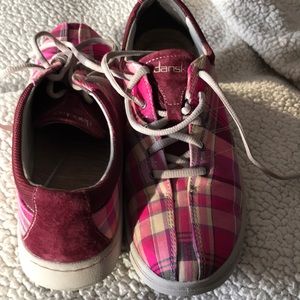 Dansko tennis shoes